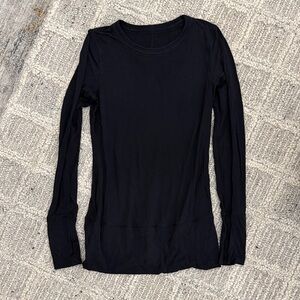 lululemon athletica Black Long Sleeve Tee